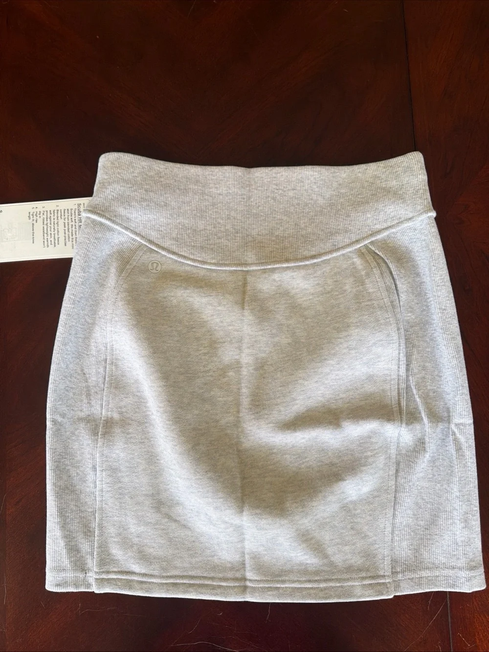 Lululemon NEW Scuba High Rise Mini Skirt Size Small